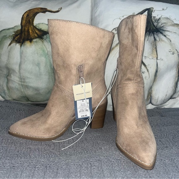 NWT✨ Women’s Elaine Mid Shaft Memory Foam Boots - Picture 4 of 5